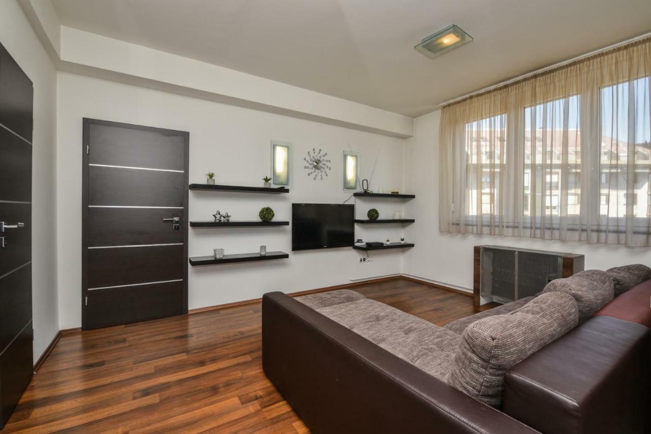 Castle Apartment With Panoramic Balcony Budapest Luaran gambar